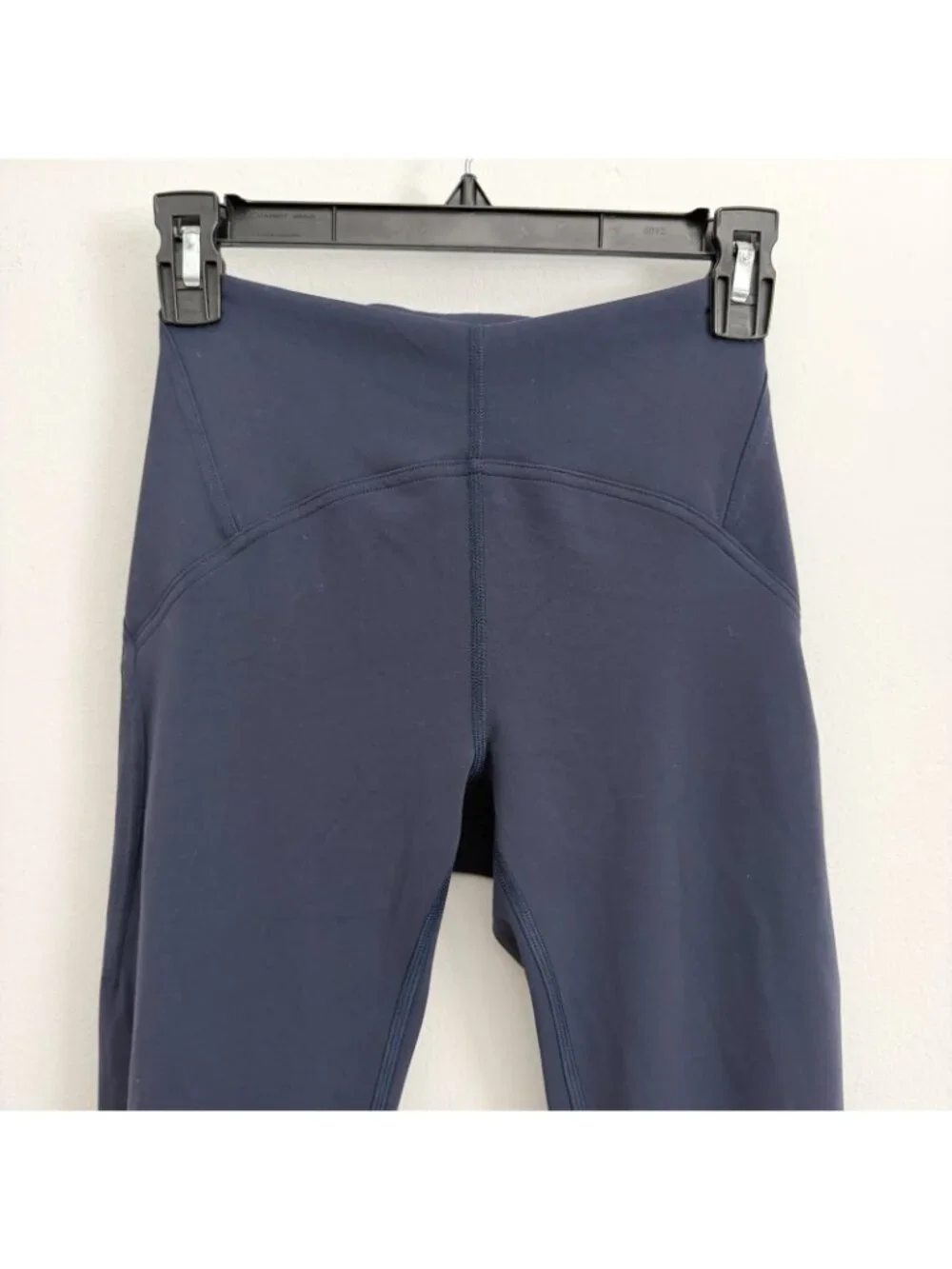 Lululemon Navy Blue InStill High Rise Tight Athletic Workout Leggings Women’s 4